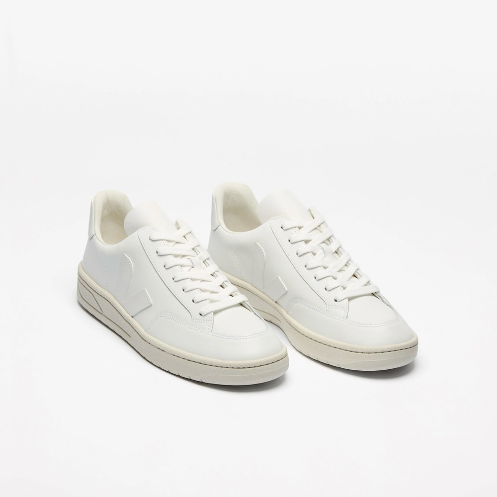 Veja V12 Extra White Sneakers
